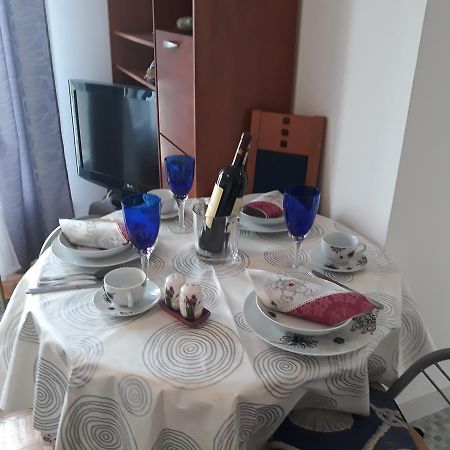 Apartment Karlos Zagreb Exteriör bild