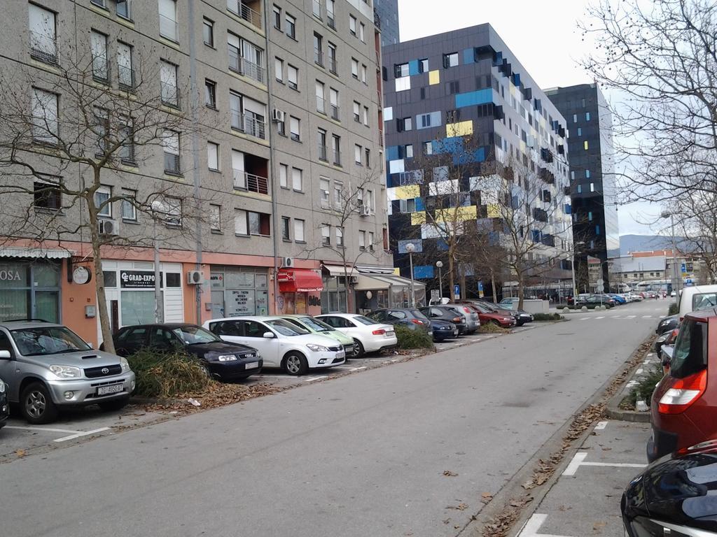 Apartment Karlos Zagreb Exteriör bild