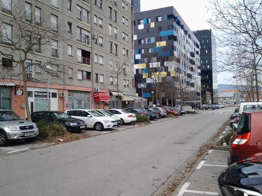 Apartment Karlos Zagreb Exteriör bild