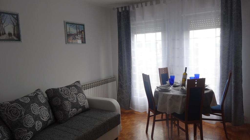 Apartment Karlos Zagreb Exteriör bild